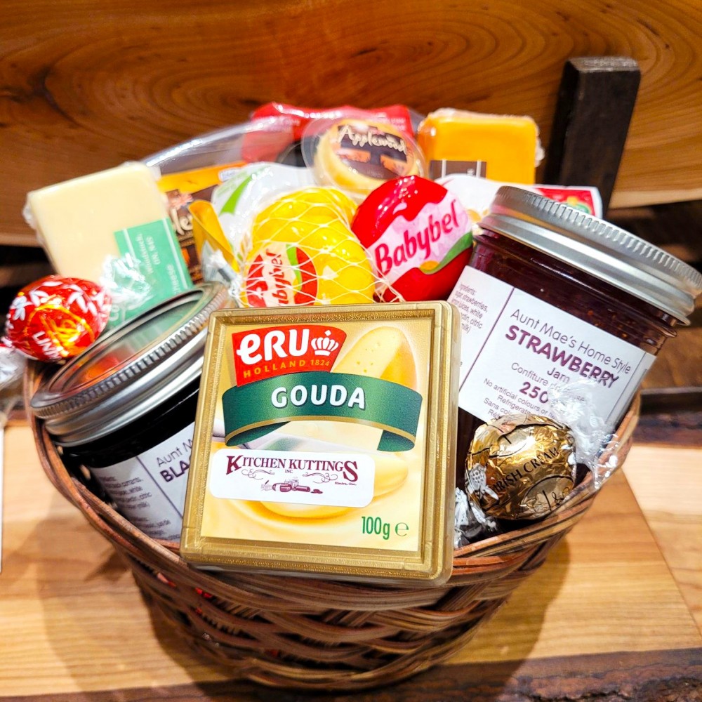  Cheese Basket "A Favorite"